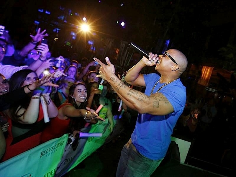 2/5 #JARULE! The Pool After Dark in #AtlanticCity. Jump on our list for FREE ADMISSION!